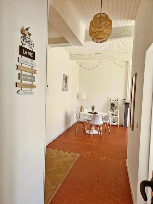 Appartement A 100M Des Barques Narbonne Eksteriør billede